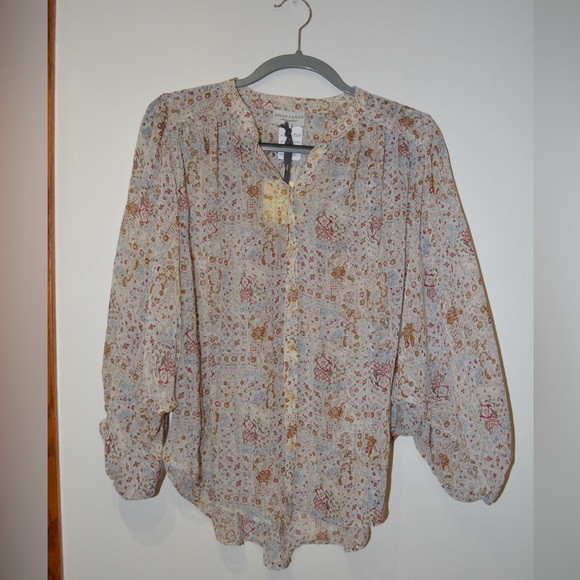 Ivory Multi Blouse - Picture 7 of 8